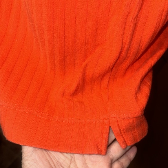 Bright orange stretchy butt covering pullover - Picture 5 of 9